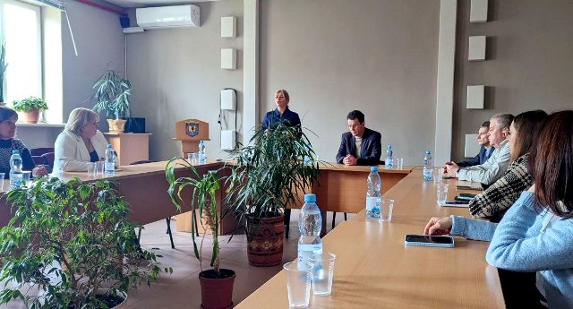 Учасники засідання ради стейкхолдерів на історичному факультеті ТНПУ